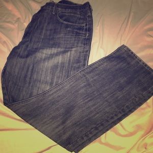 Wrangler Relaxed Fit Jeans